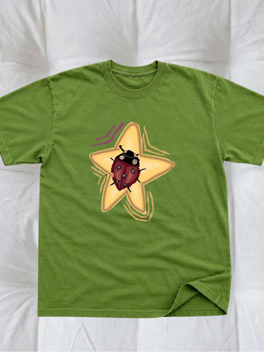 Gildan Green T‑Shirt with Yellow Star and Red Ladybug Graphic
